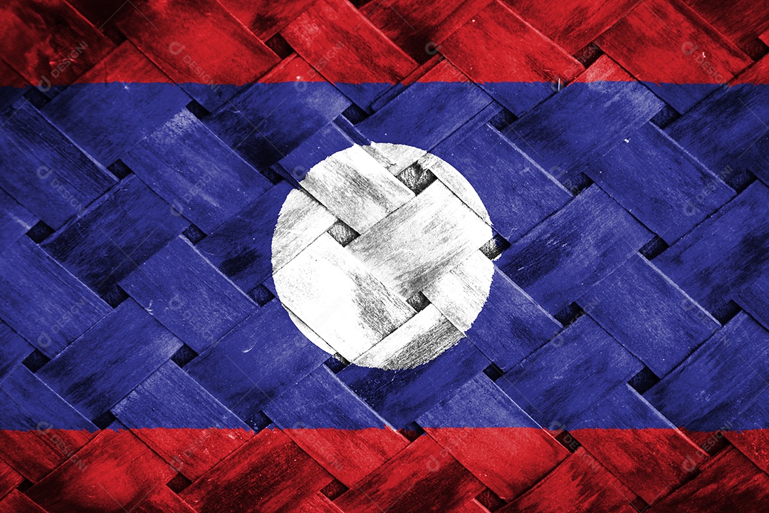 tela de bandeira do laos em fundo de madeira de vime
