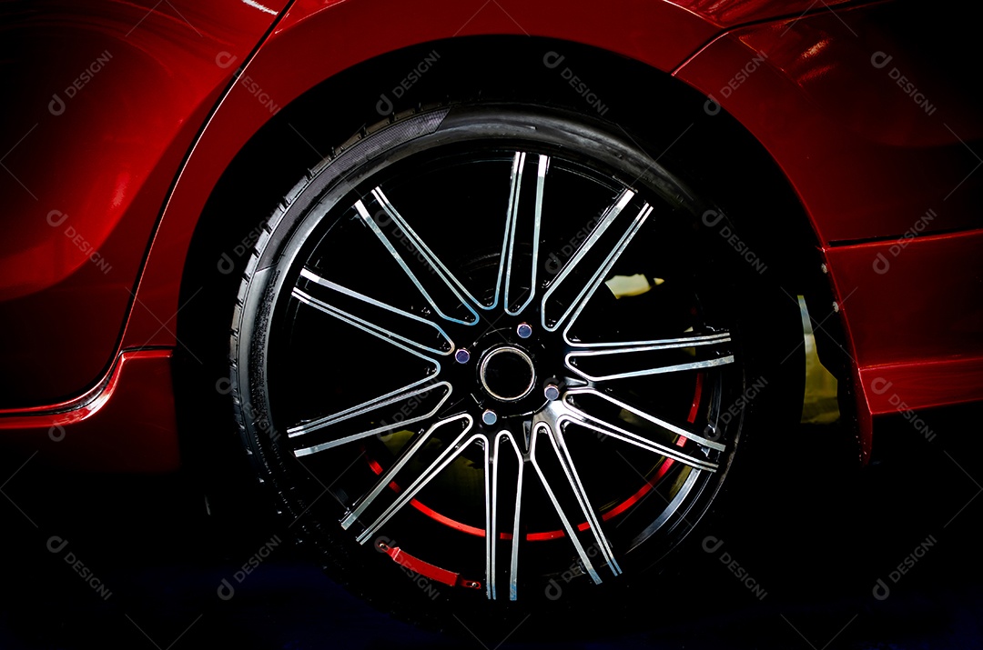 Roda de liga de luxo em close-up como um automóvel