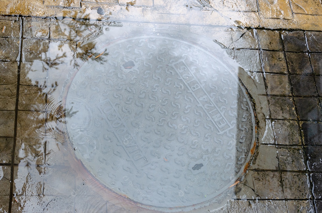 Inundação em cima do dreno.