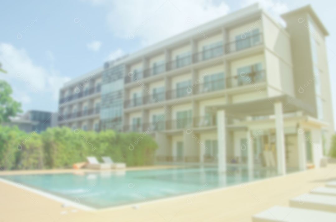 Desfoque a piscina ao ar livre para o fundo pode ser usado para exibição