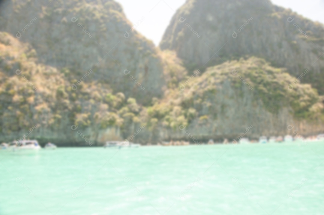 Borre o fundo abstrato da praia tropical do verão. O espaço de cópia pode ser usado para exibição