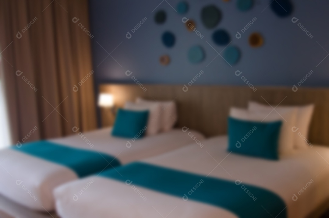 desfoque o interior do quarto para segundo plano.