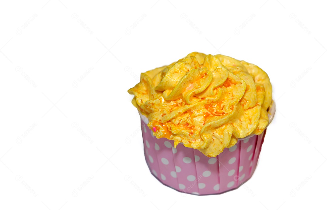 O isolamento de cupcakes de um fundo branco