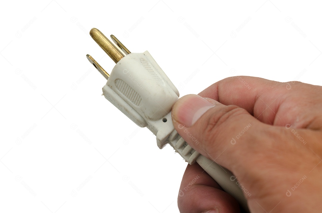Entregue o plugue de alimentação isolado no branco.