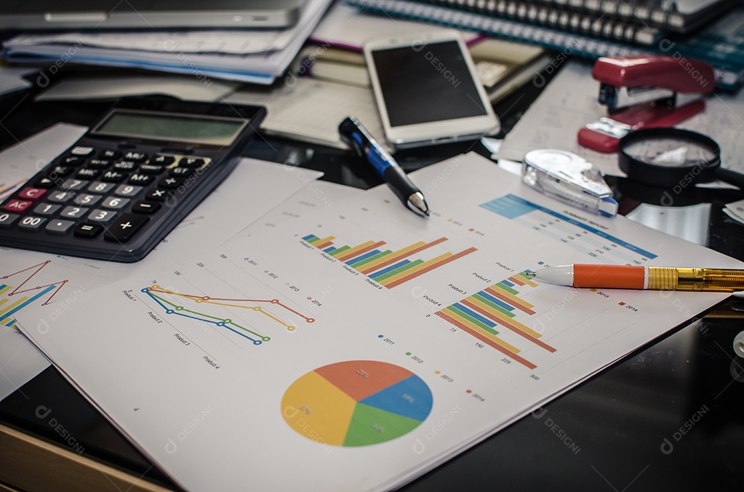 Finanças empresariais, contabilidade, estatística e conceito de pesquisa analítica