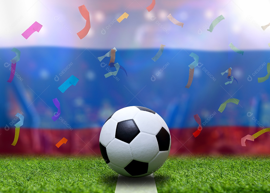 Bandeira russa e bola de futebol. Esporte de conceito.