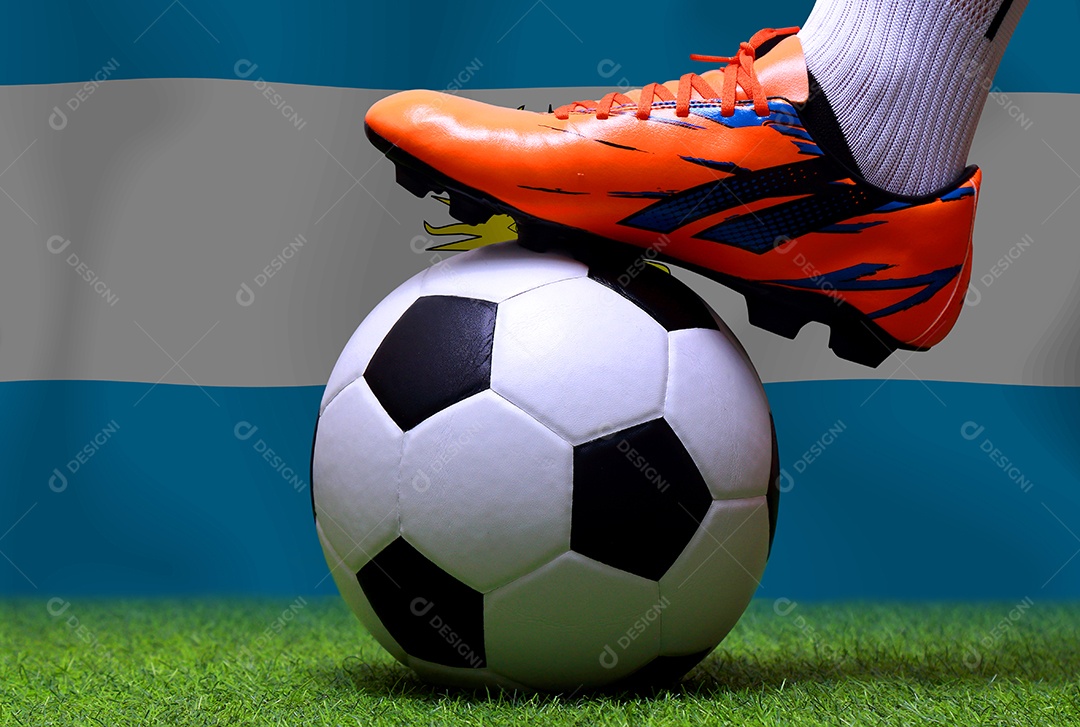 Pernas e os pés do jogador de futebol copa do mundo