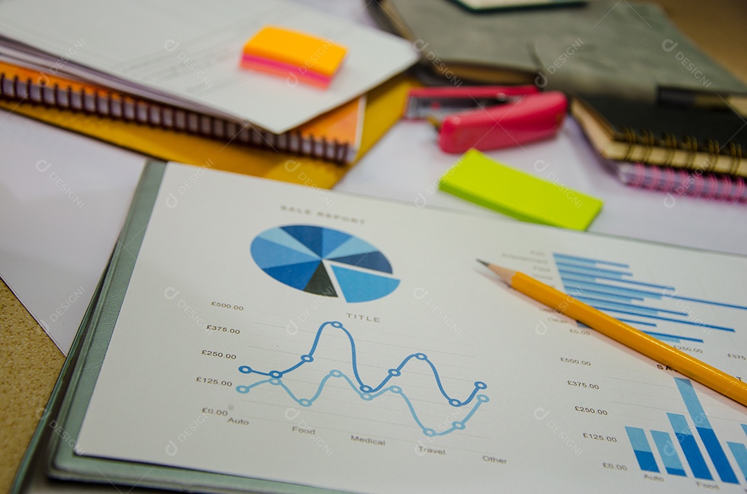 Documento de negócios Gráfico e gráfico financeiros.