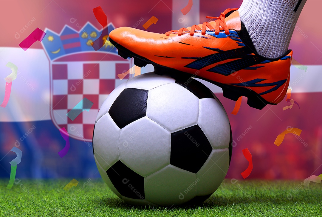 Competição da Copa de Futebol entre a Croácia e a Dinamarca