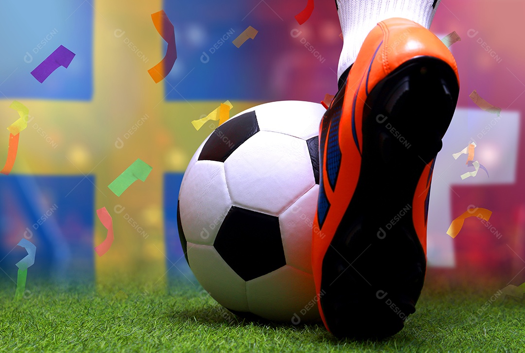 Competição da Copa de Futebol entre a Croácia e a Dinamarca