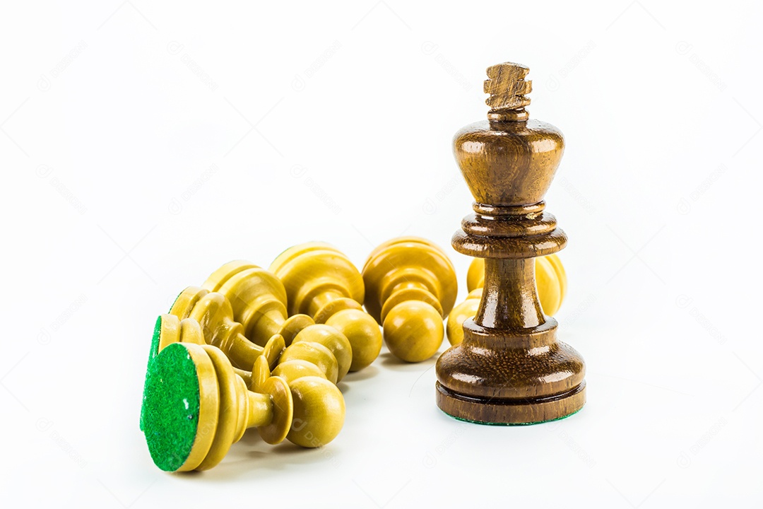 figura de xadrez em fundo branco