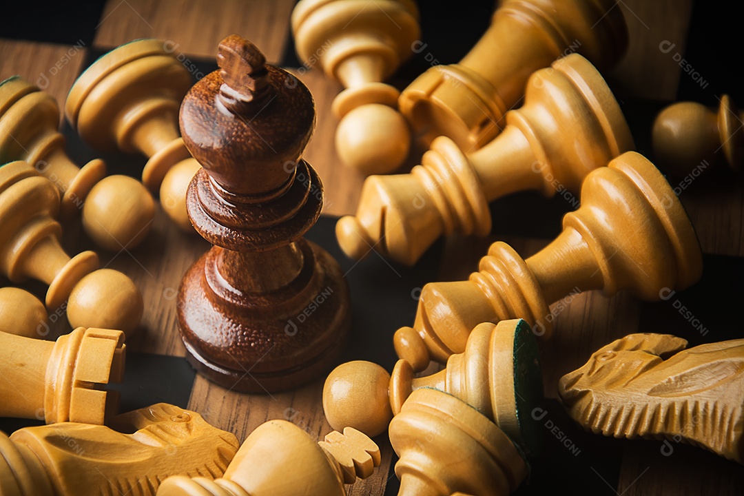 figura de xadrez em fundo branco