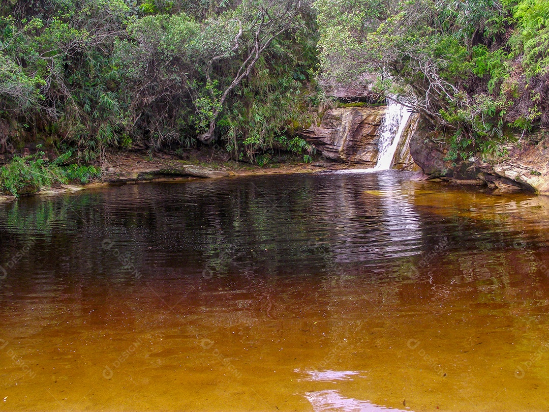 cachoeira dos macacos Ibitipoca em Minas Gerais no Brasil.