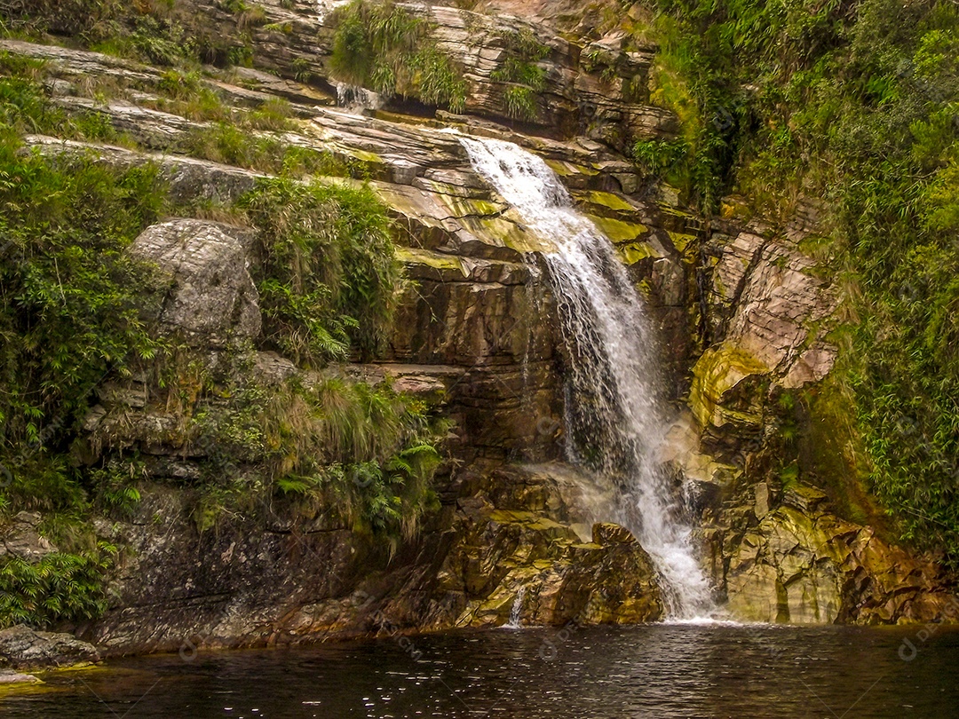 cachoeira dos macacos Ibitipoca em Minas Gerais no Brasil.