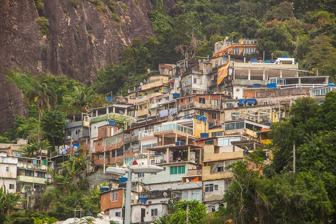 Favela Sky Farm no Rio de Janeiro Brasil.