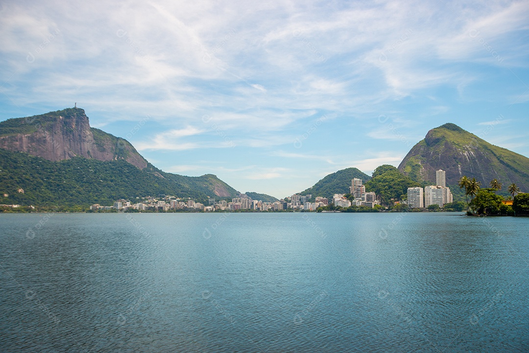 ver Lagoa Rodrigo de Freitas no rio de janeiro Brasil.
