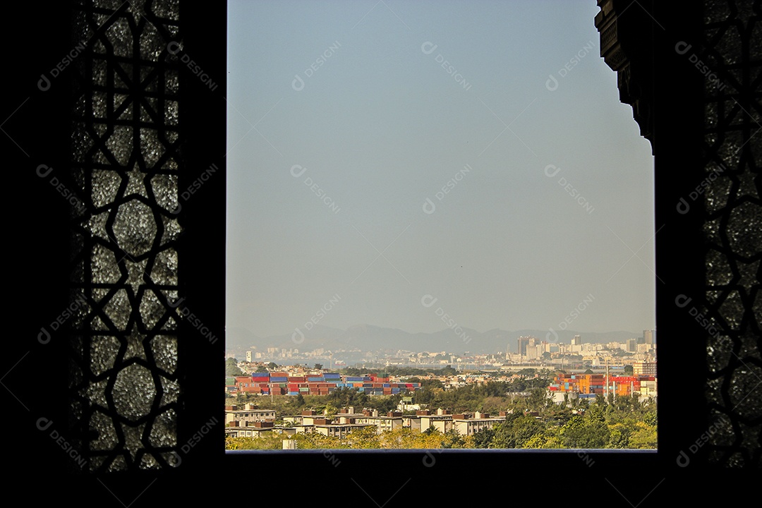 vista do bairro Bonsucesso no Rio de Janeiro Brasil.