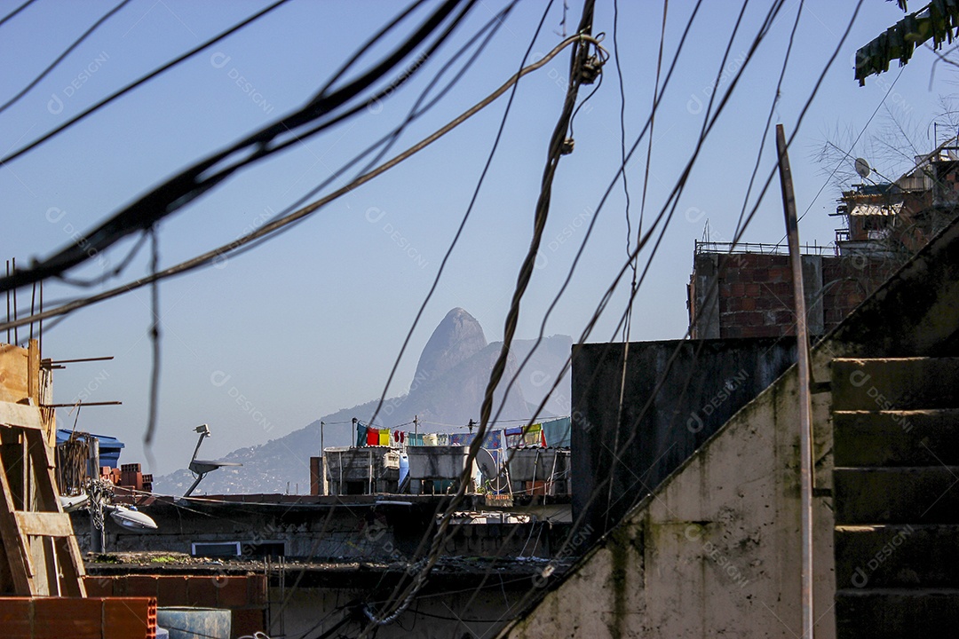 Morro Dois Irmãos visto do Morro do Cantagalo no Rio de Janeiro Brasil.