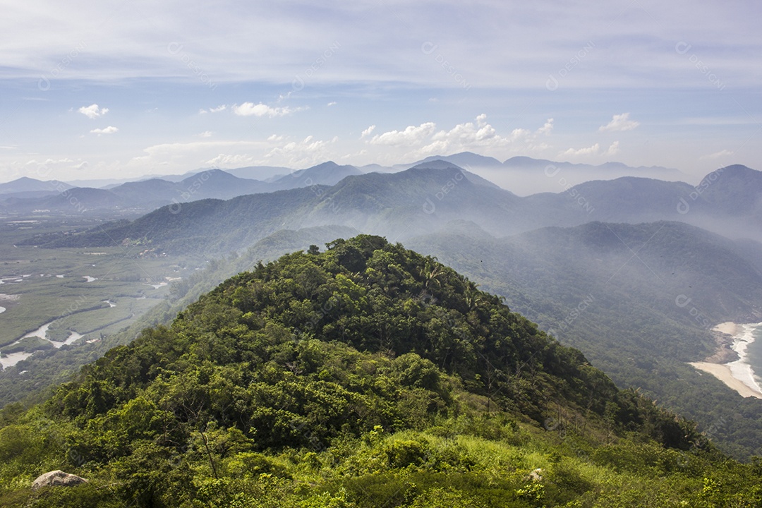 vista do topo da pedra do telégrafo no Rio de Janeiro Brasil.