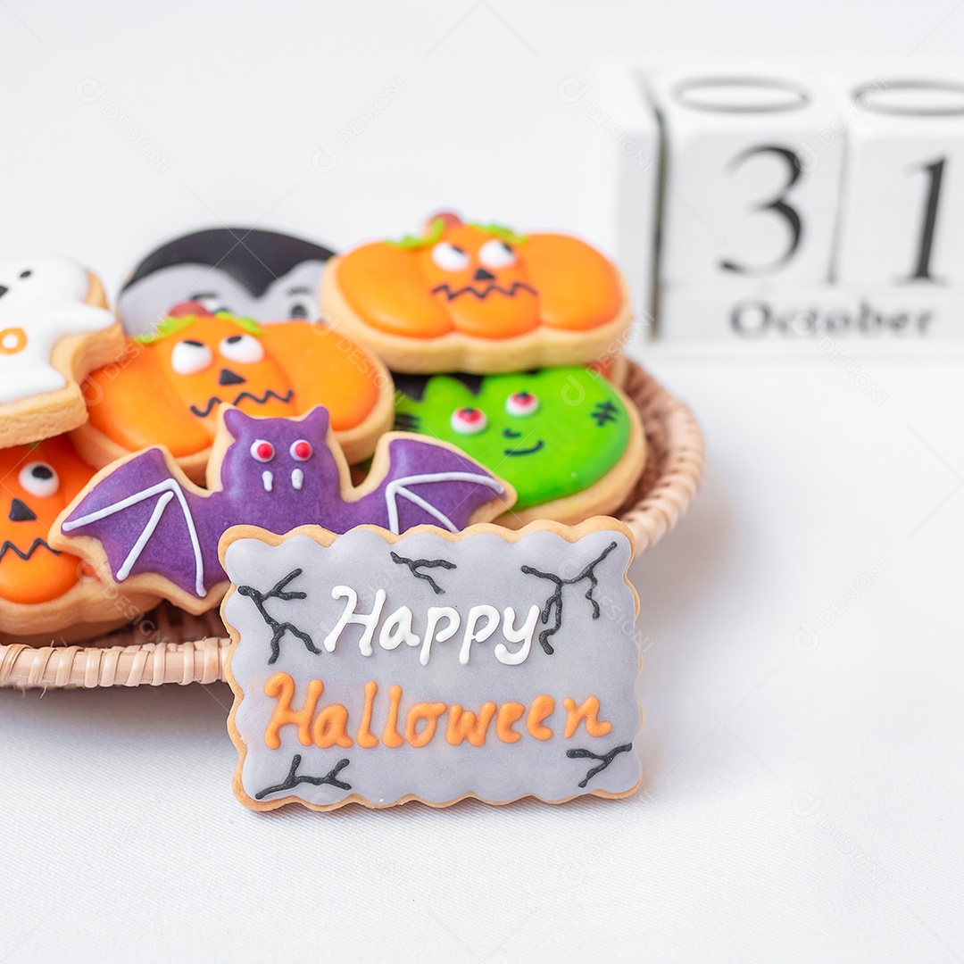 Cookies engraçados de Halloween com calendário de 31 de outubro em fundo branco. Truque ou Ameaça, Feliz Dia das Bruxas, Olá outubro, outono outono, festivo, festa e conceito de férias