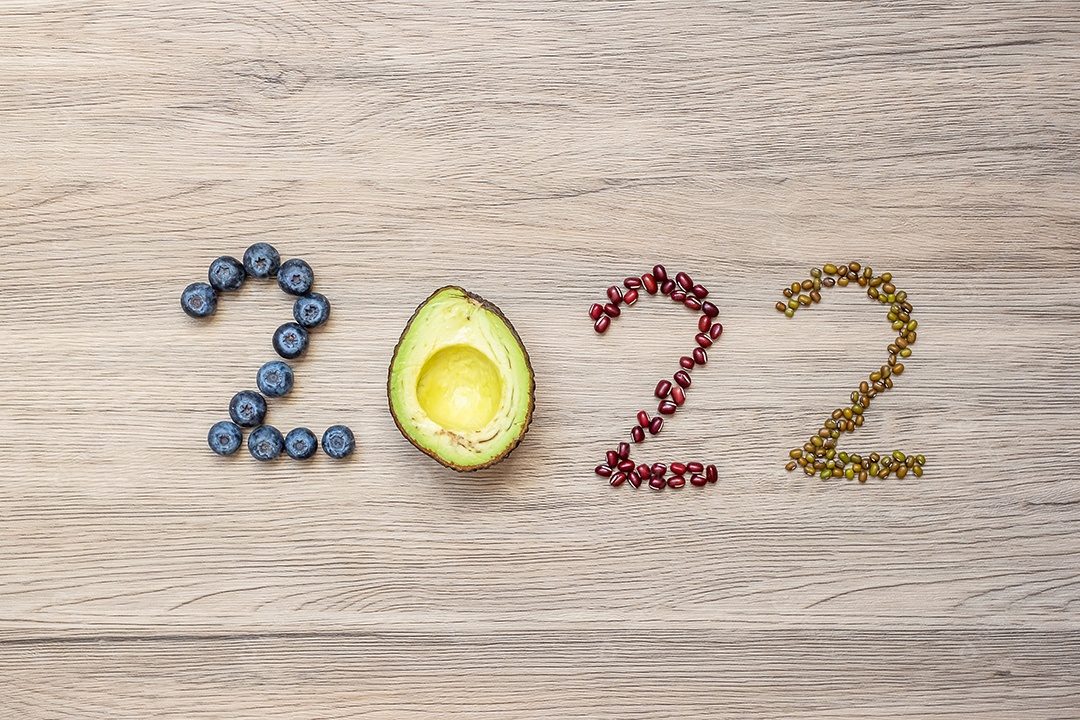 2022 Feliz Ano Novo e Novo Você com frutas e vegetais.