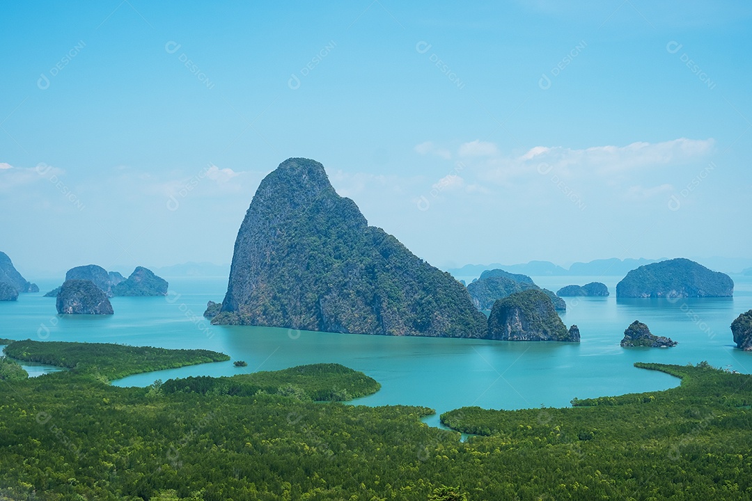 Ponto de vista da baía do cenário perto.