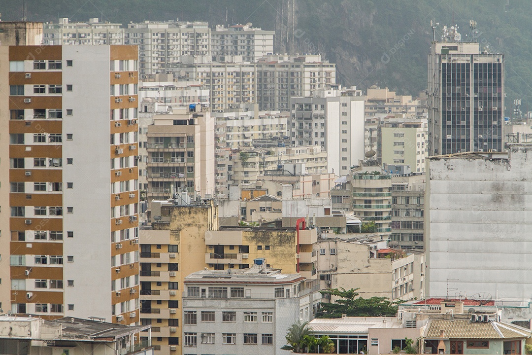 vista de prédios no bairro de Botafogo no Rio de Janeiro.