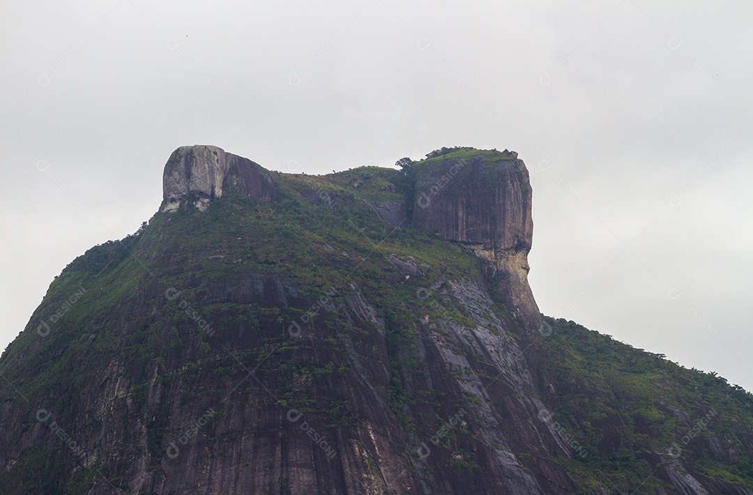 Vista da pedra da Gávea no rio de janeiro.