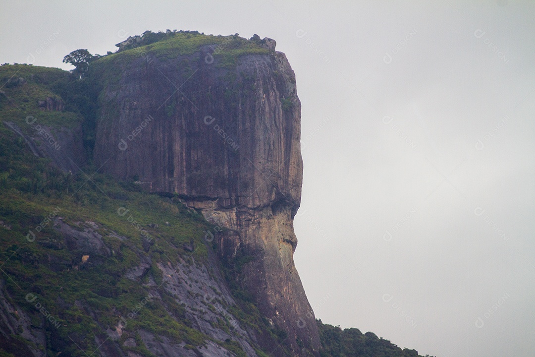 Vista da pedra da Gávea no rio de janeiro.