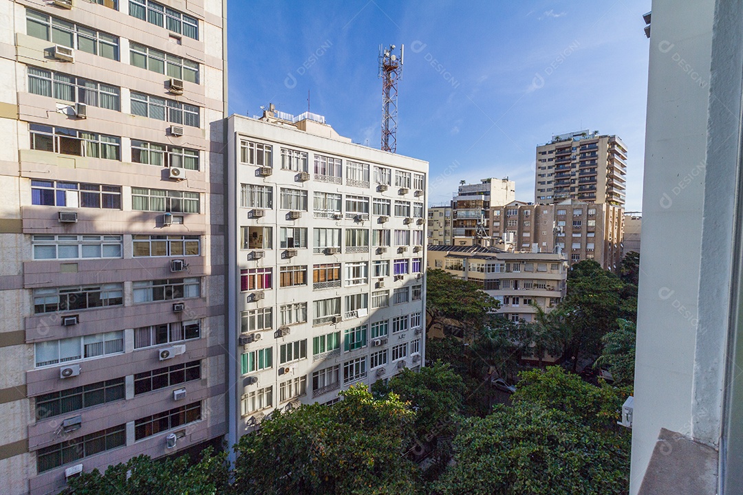 edifícios no bairro de Copacabana, no Rio de Janeiro.