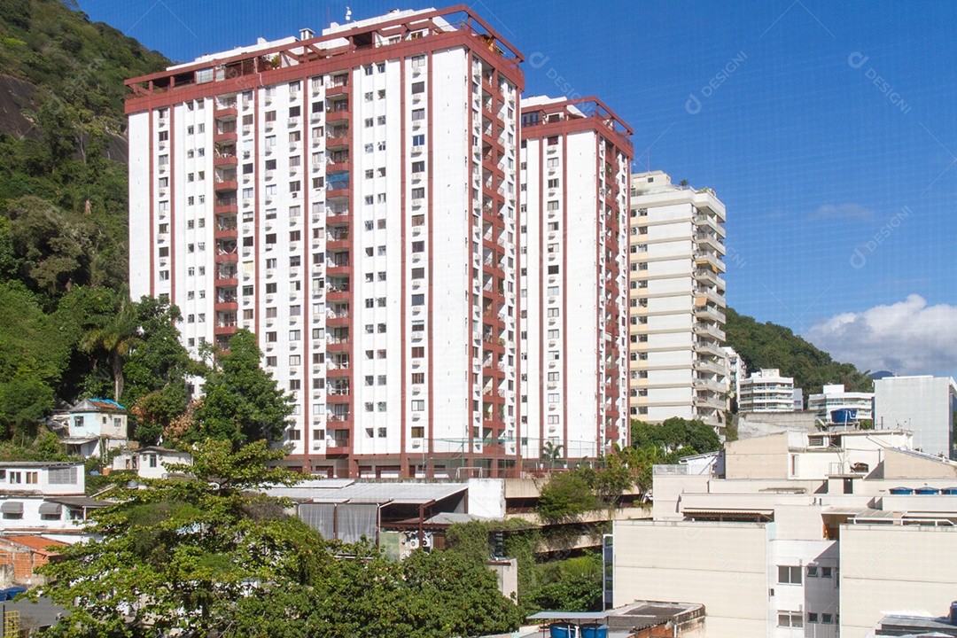 edifícios no bairro de humaita, no Rio de Janeiro.