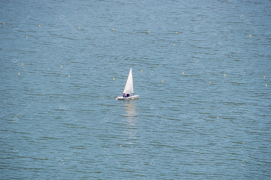 vista da lagoa rodrigo de freitas no Rio de Janeiro Brasil.