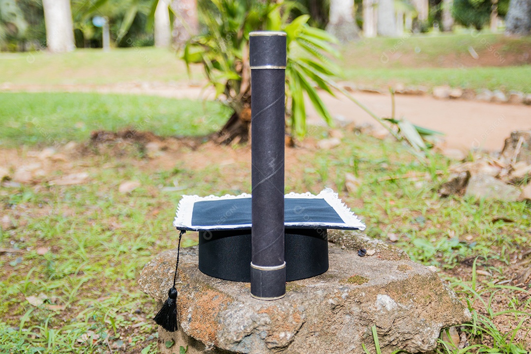 boné de formatura e canudo no rio de janeiro.