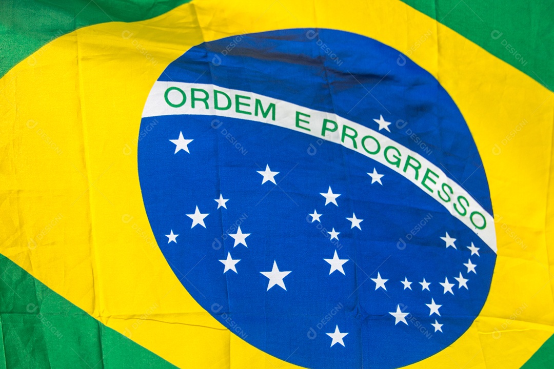 bandeira do brasil ao ar livre no Rio de Janeiro Brasil.