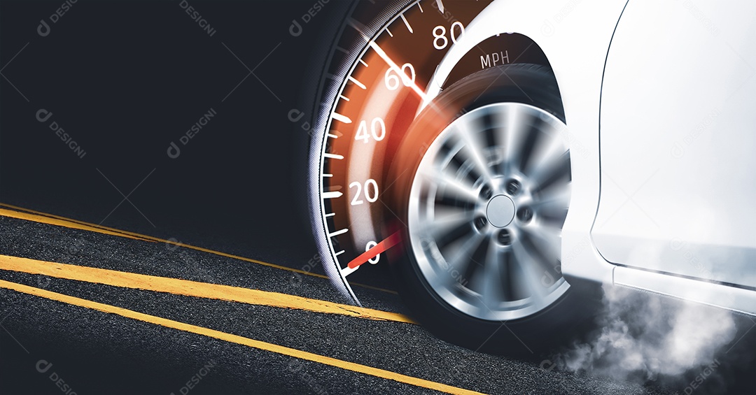 O carro de corrida começa na pista e queima o pneu, indicadores do velocímetro