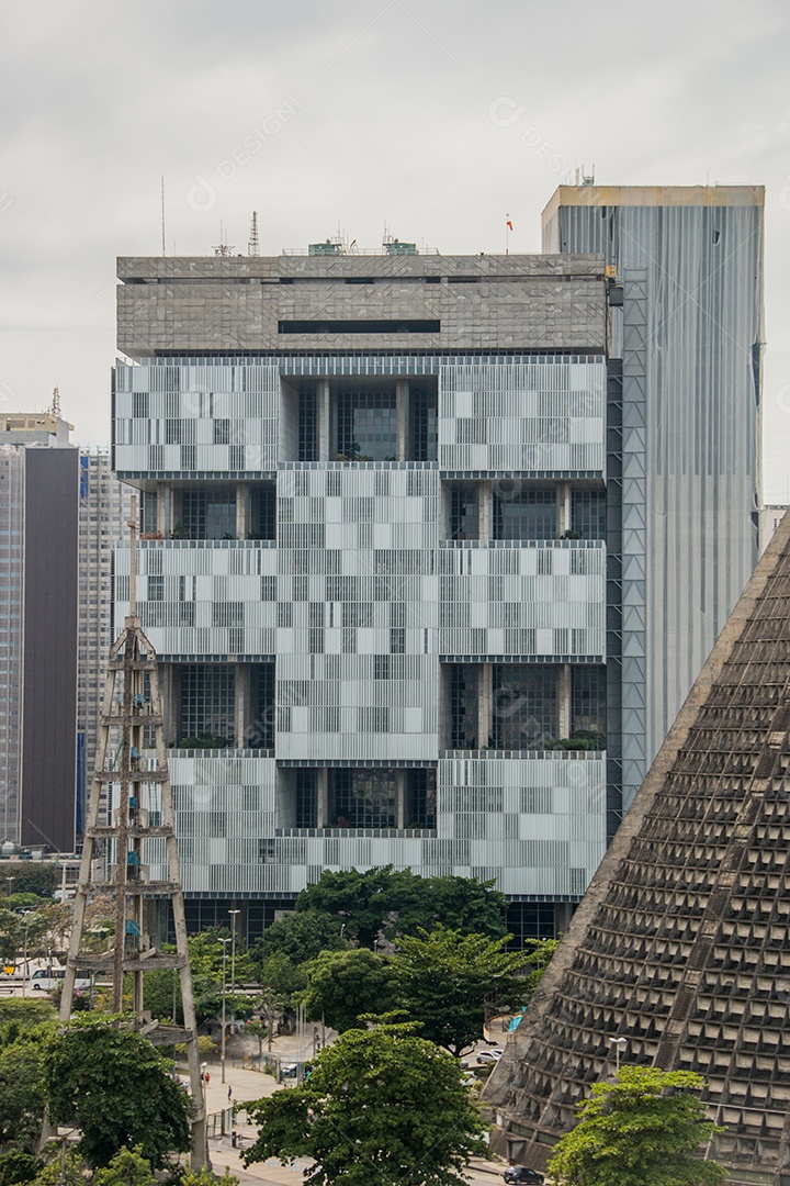 prédios no centro do rio de janeiro vistos de um terraço no rio de janeiro.