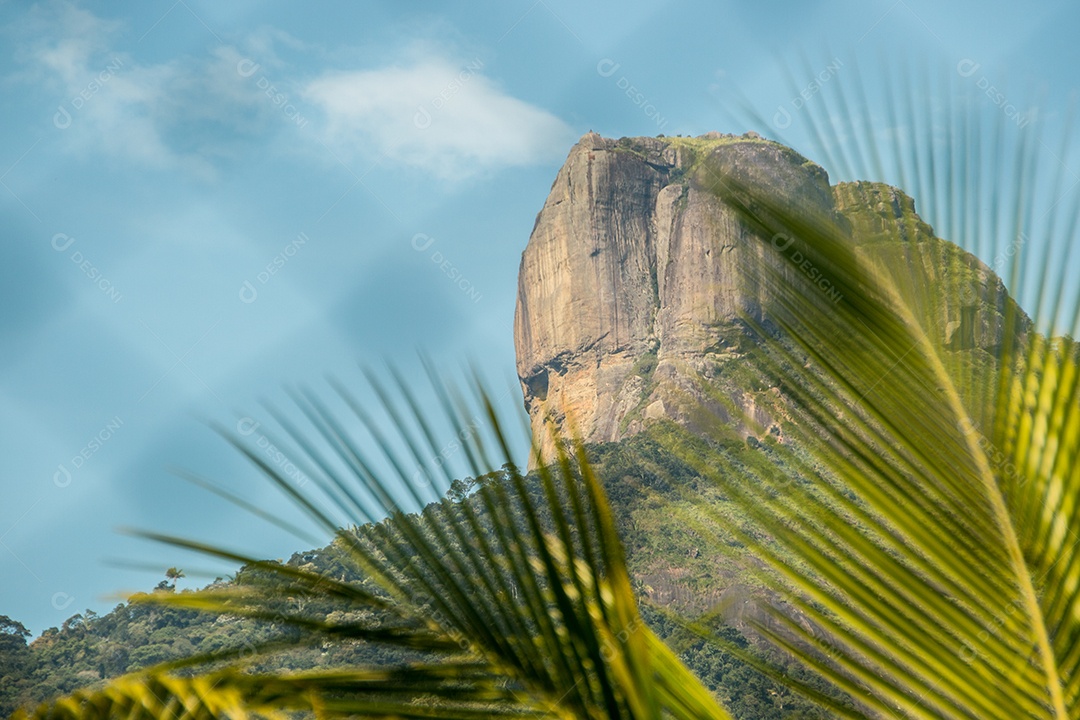 vista da pedra da givea no rio de janeiro.