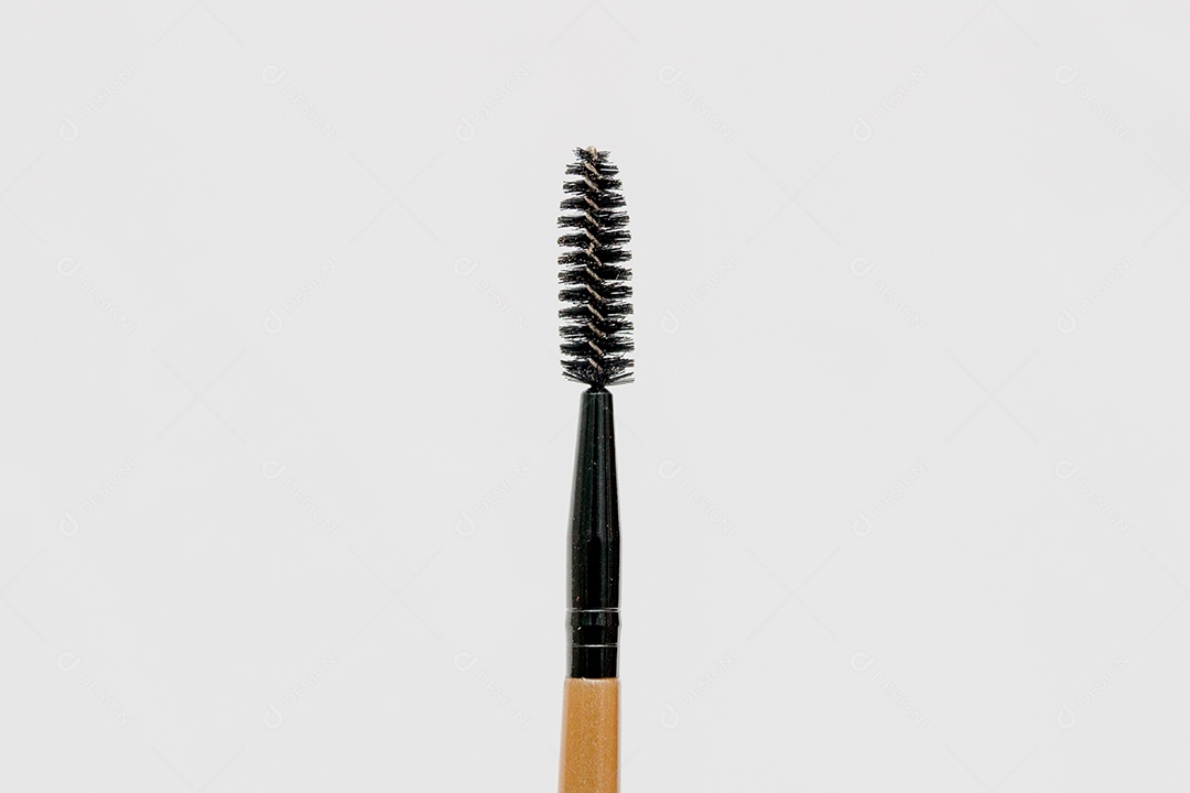 delineador em um fundo branco no rio de janeiro.