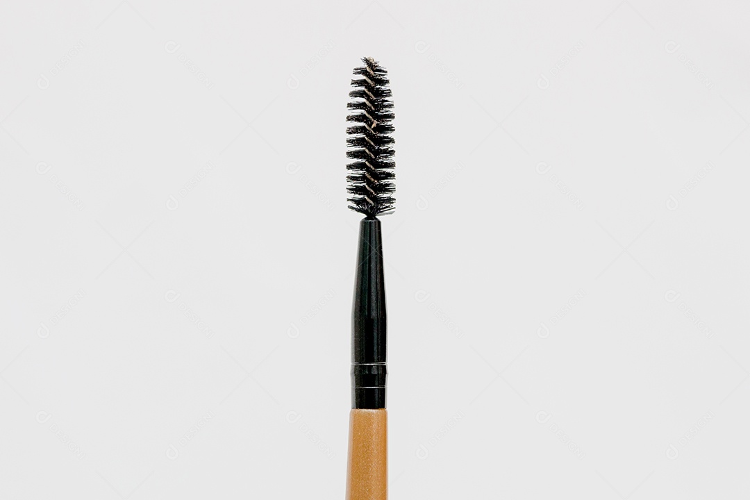 delineador em um fundo branco no rio de janeiro.