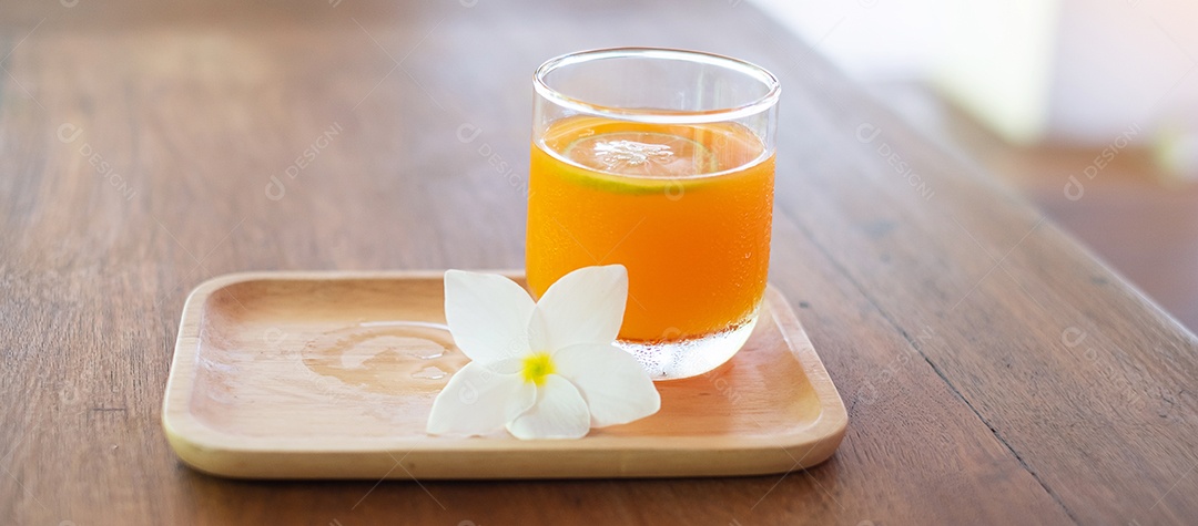 Gelo fresco Suco de laranja no hotel de luxo, bebida de boas-vindas para os hóspedes