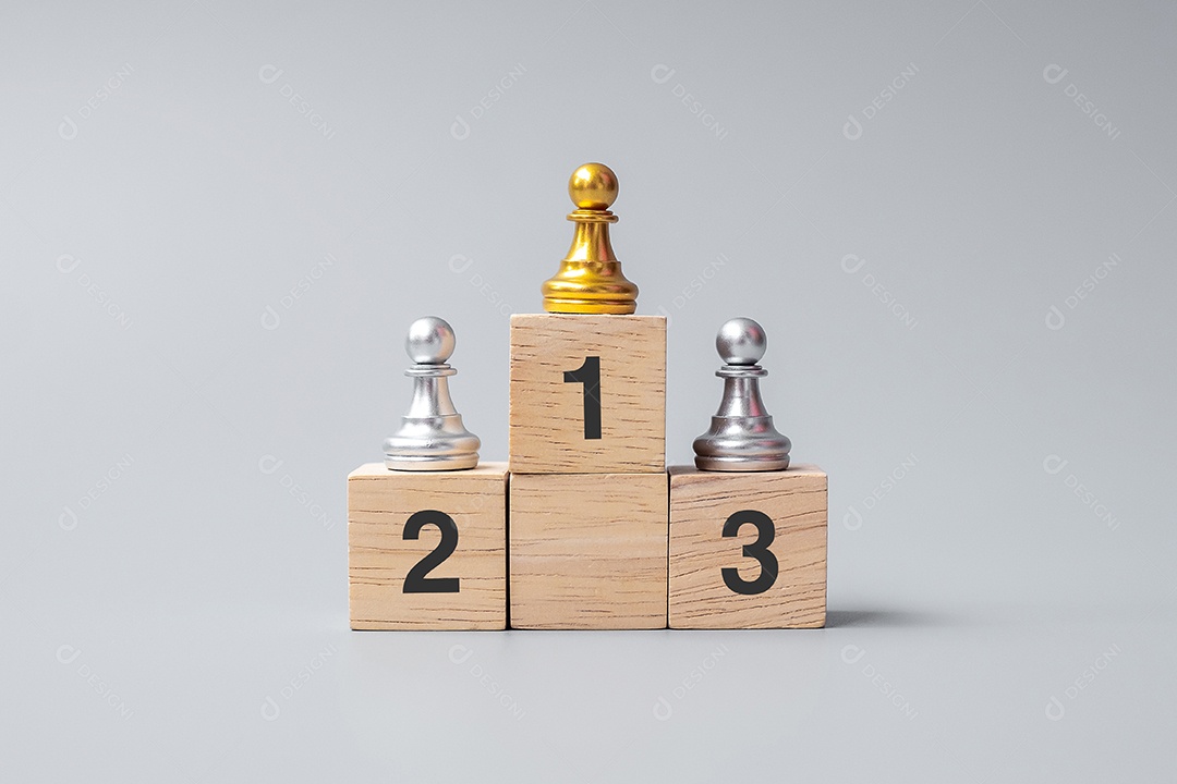 Topo de peças de peão de xadrez dourado ou empresário líder. vitória, liderança, sucesso nos negócios, equipe, recrutamento e conceito de trabalho em equipe