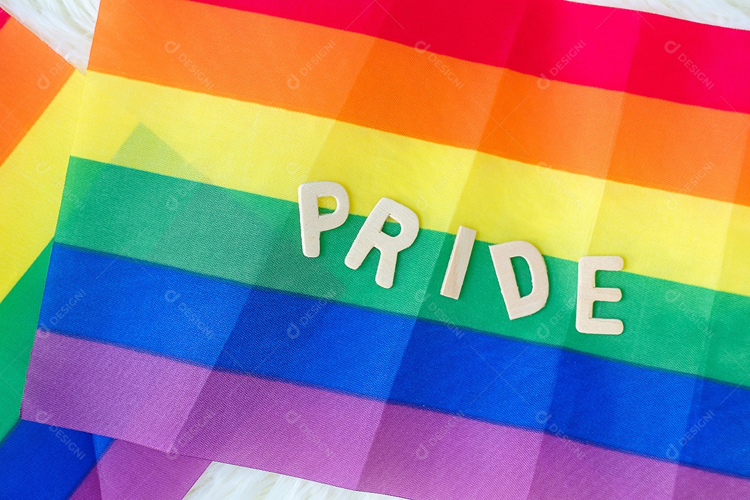 Bandeira LGBTQ arco-íris em fundo branco. Apoio Lésbica, Gay, Bi