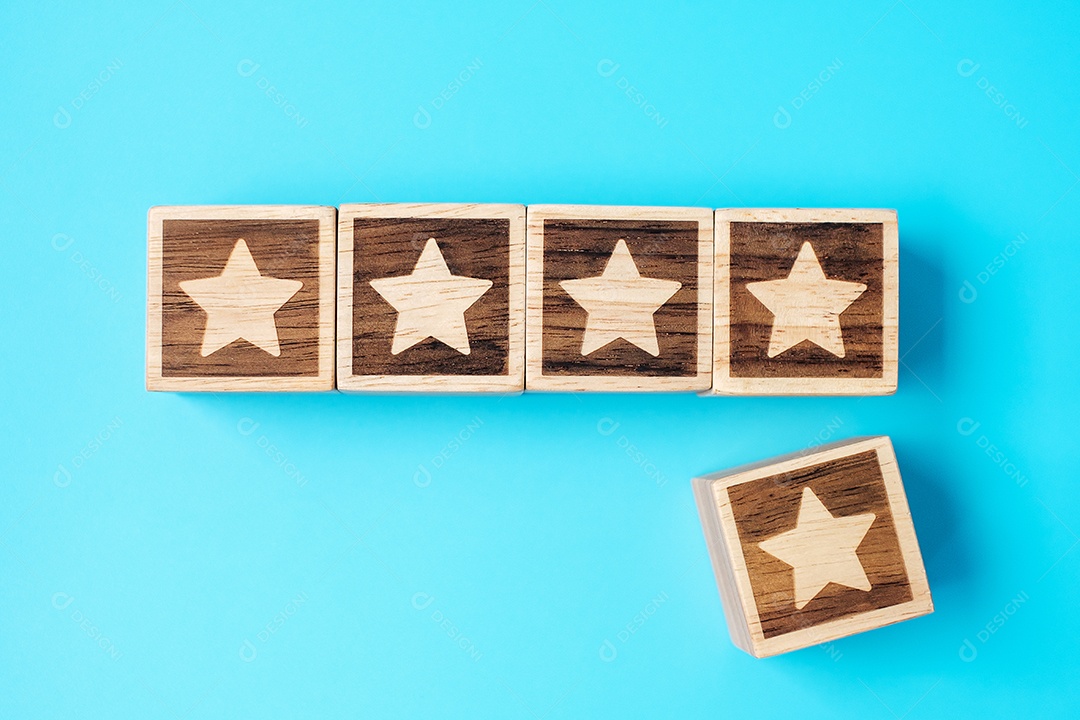 bloco de símbolo de estrela sobre fundo azul. Classificação de serviço, classificação