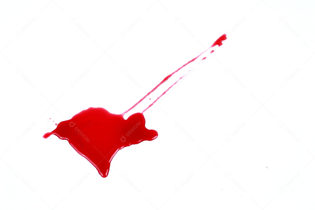 Manchas de sangue vermelho sobre fundo isolado branco Halloween