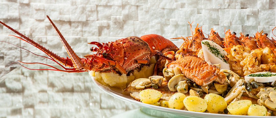 Prato de Lagosta com frutos do mar