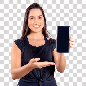 Mulher bonita apresentando celular smartphone PNG Transparente sem Fundo