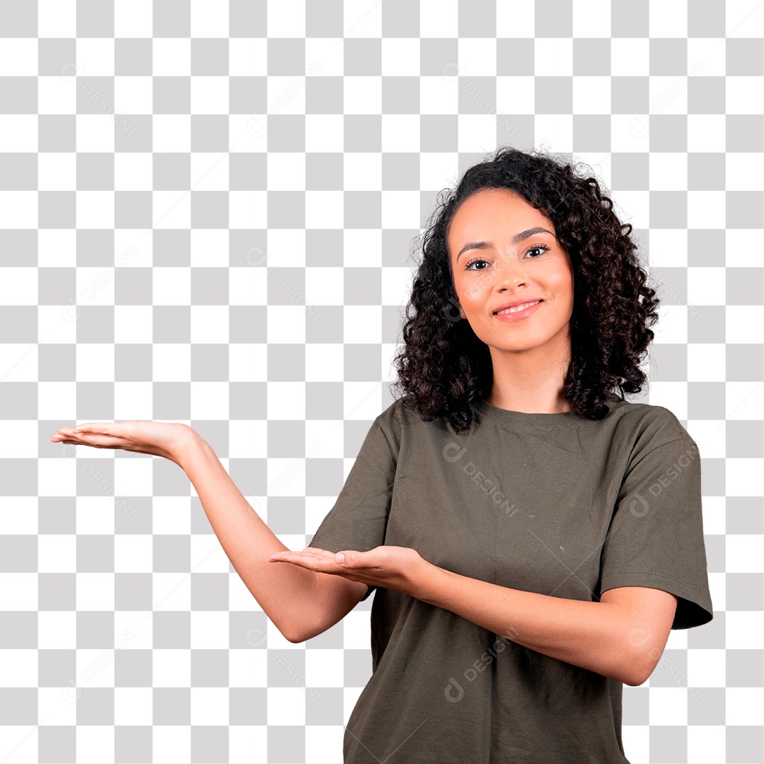 Mulher bonita morena de cabelos cacheado apontando para o lado PNG Transparente sem Fundo