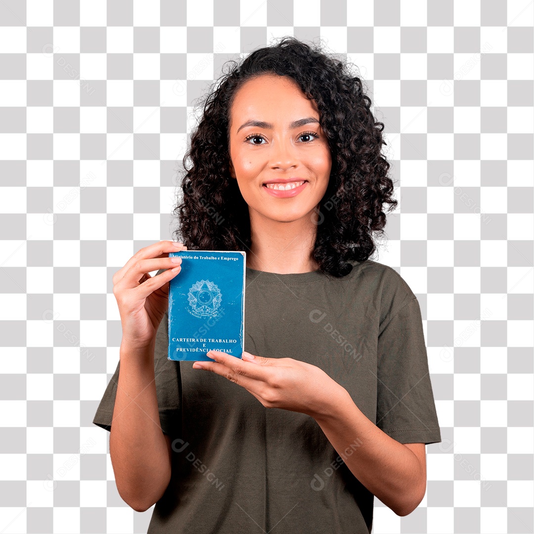 Mulher bonita de cabelos cacheado mostrando Carteira de Trabalho PNG Transparente sem Fundo