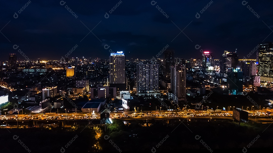 Luz na cidade, Luz de edifícios e estradas