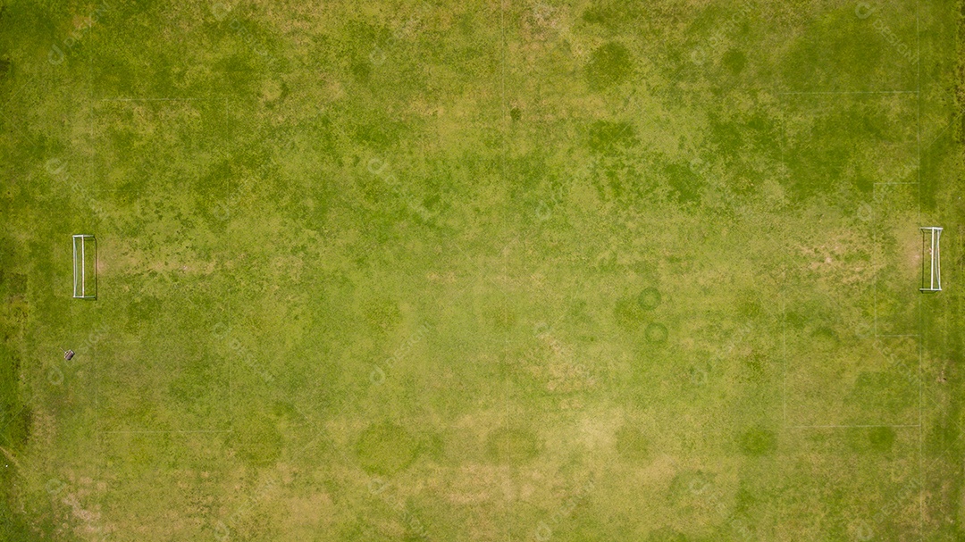 Vista aérea de uma antiga quadra de futebol